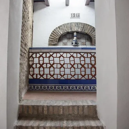 Triana Montalvan Hotel